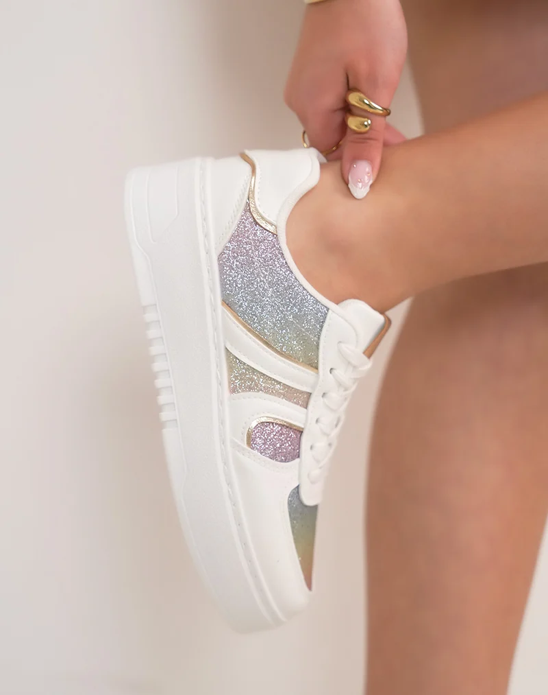 Basket femme blanche tendance avec paillettes multicolores et bandes latérales