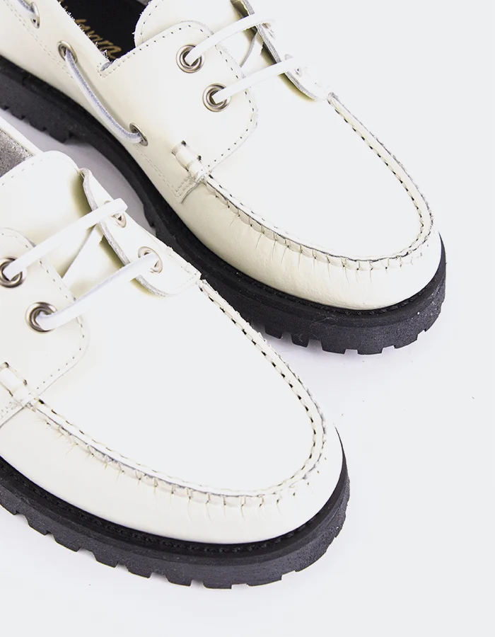 Gaia Off White Leather