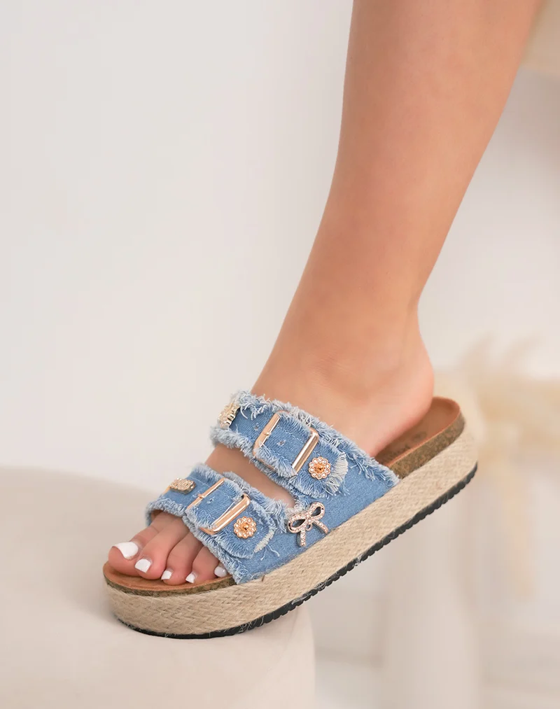 Mules femme jean bleu clair tendance avec strass et semelle tressée