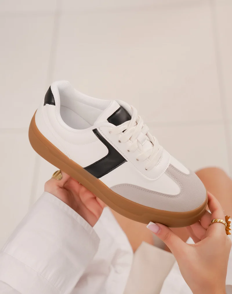 Basket femme blanche tendance à triple plate-forme marron et détails suédine