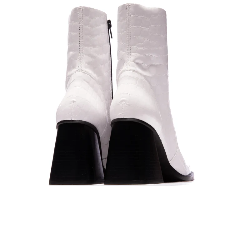 Melana White Croco Leather