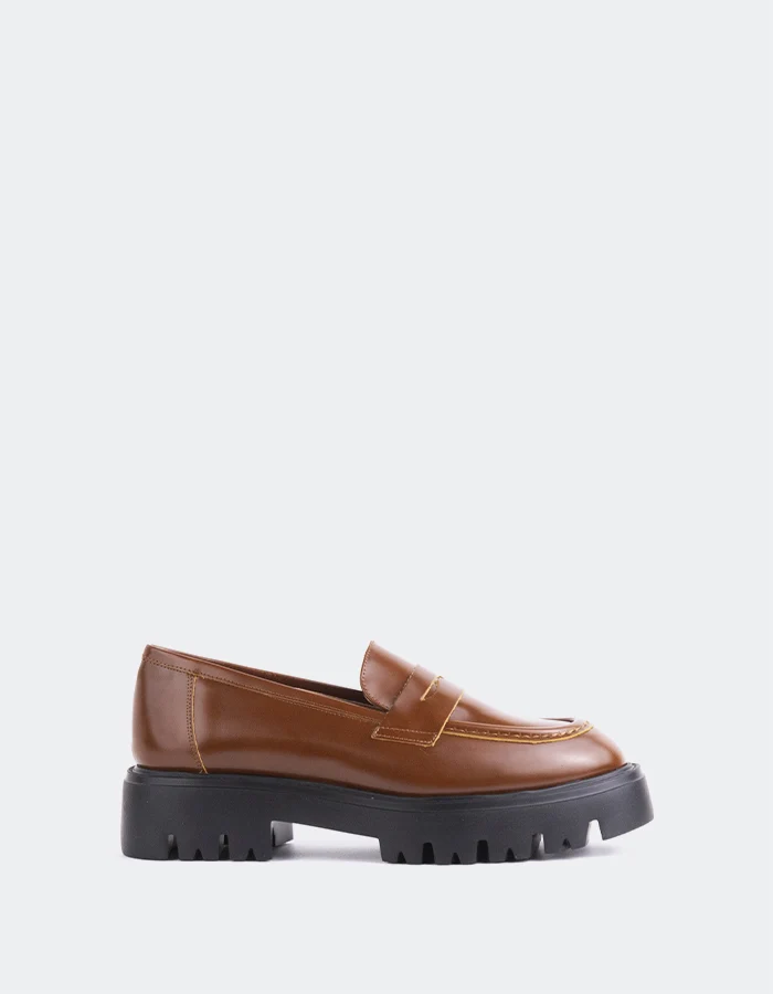 Pesaro Tan Leather