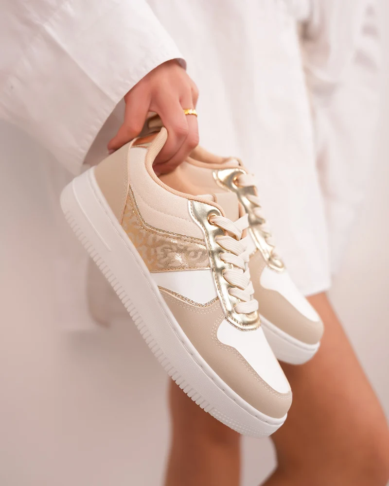 Basket femme blanche et beige élégante avec détail léopard doré