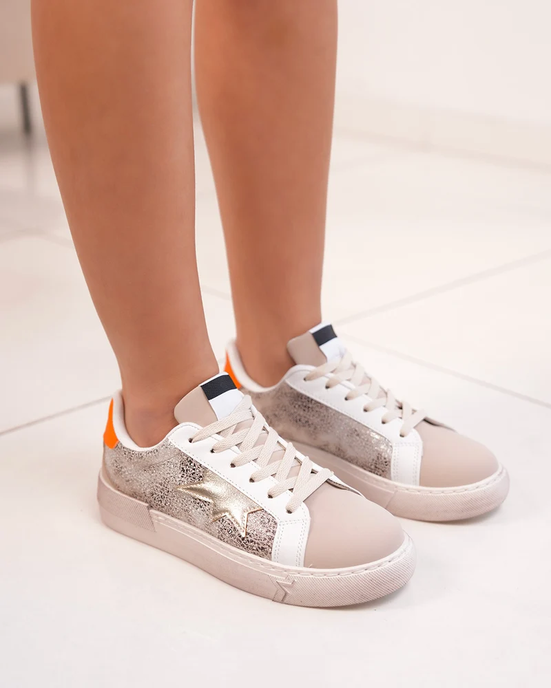 Basket Femme Beige à Empiècement Doré et Détails Orange