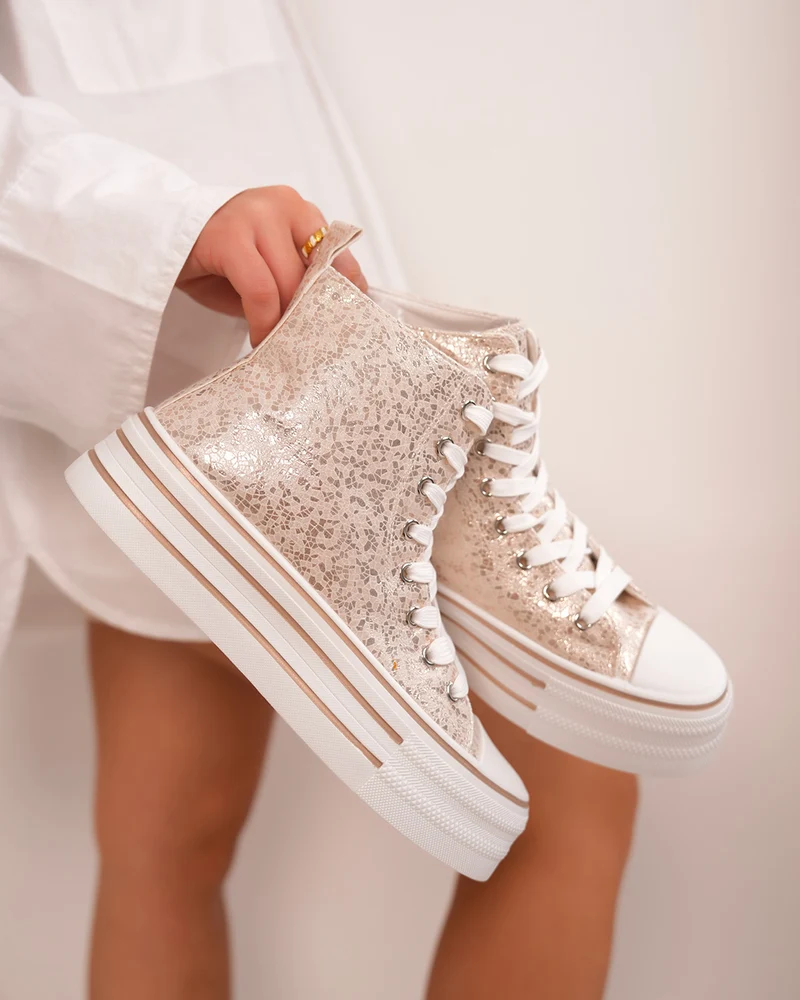 Basket montante champagne femme avec semelle épaisse et détails rose gold