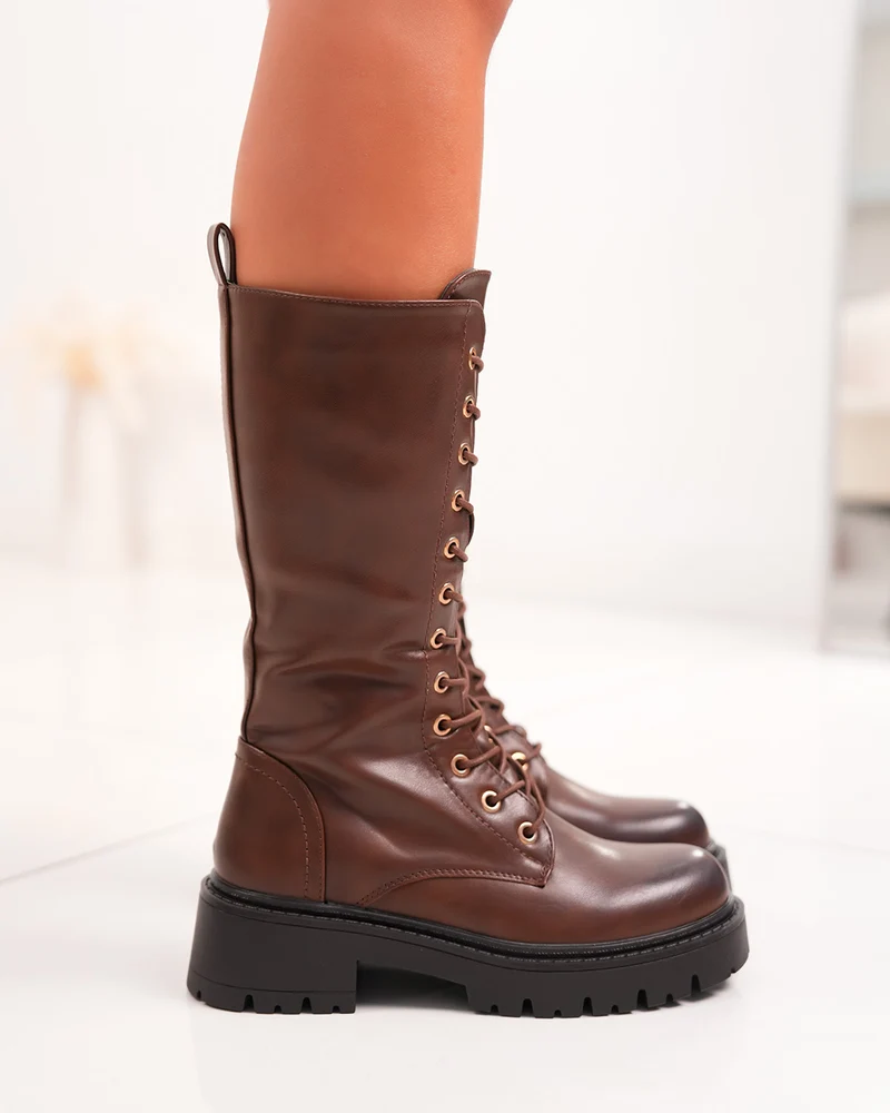 Bottes femme marron à lacets et semelle crantée intérieur fourré