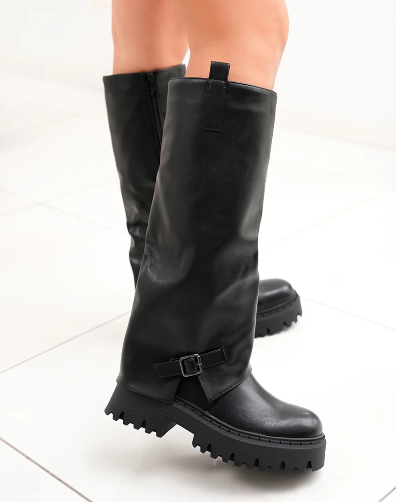 Bottes hautes femme noires à revers avec semelle crantée et boucle