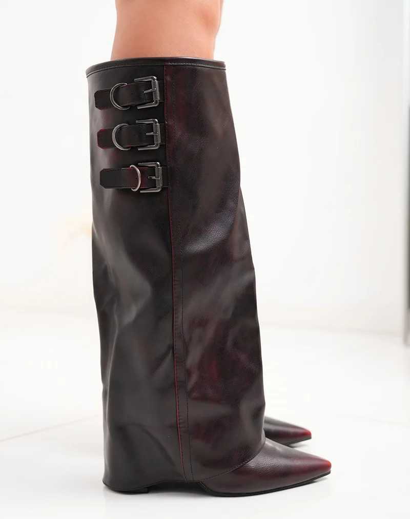 Bottes bordeaux effet délavé à talon carré et bout pointu