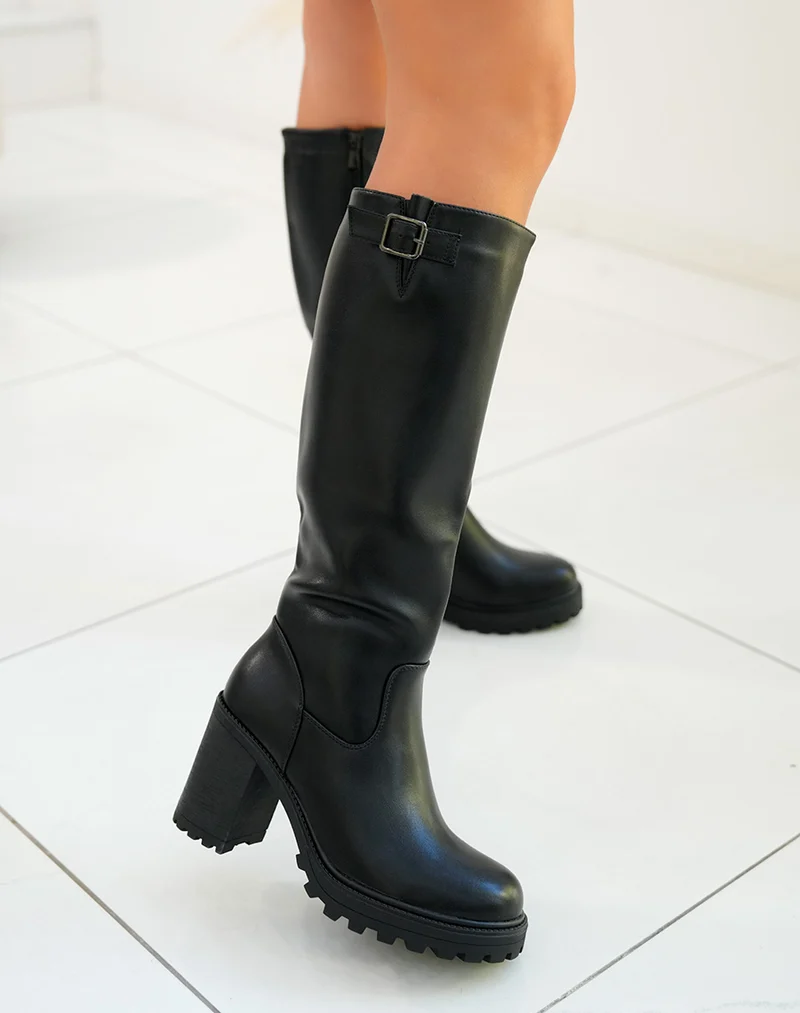 Bottes femme noires avec talon et semelle crantée