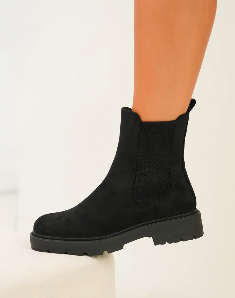 Bottines Noires Style Chelsea en Suédine pour Femme