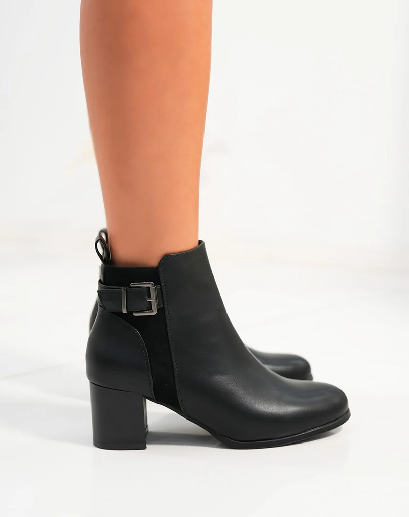 Bottines femme bi-matière noires avec talon épais moyen et sangle argentée