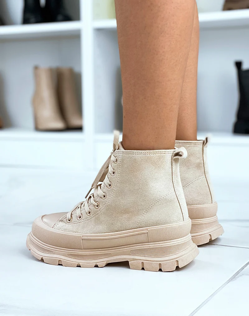 Baskets montantes en suédine beige à semelle XXL