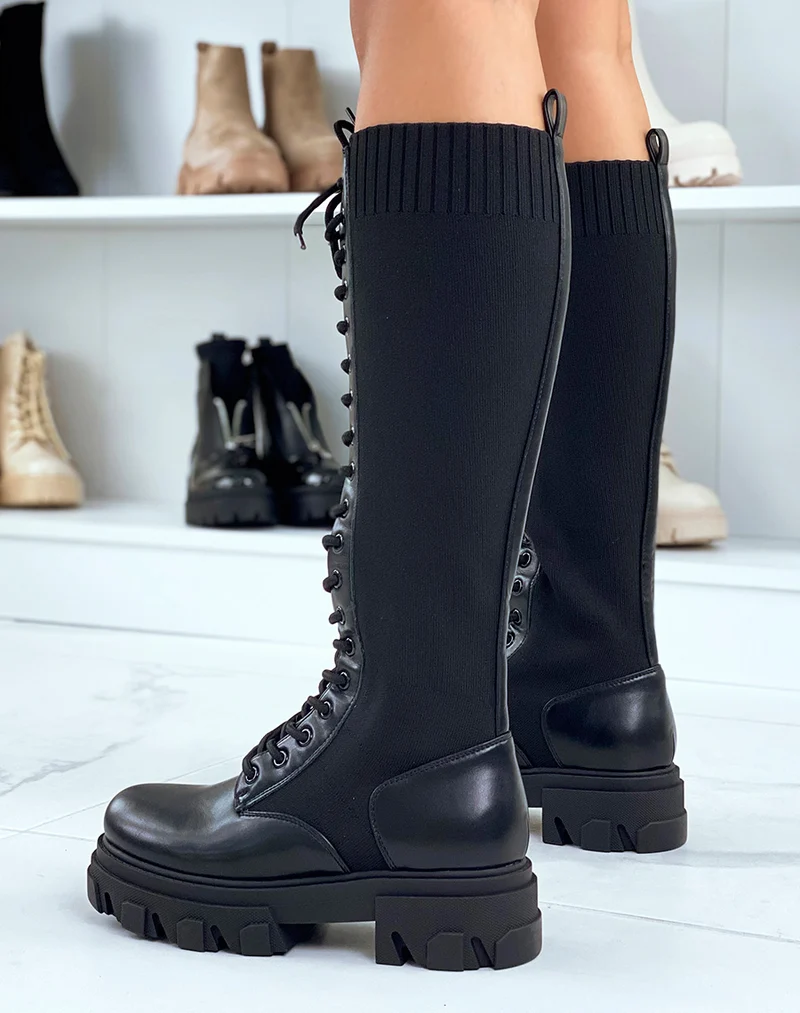 Bottes noires bi-matières lacées à semelle crantée
