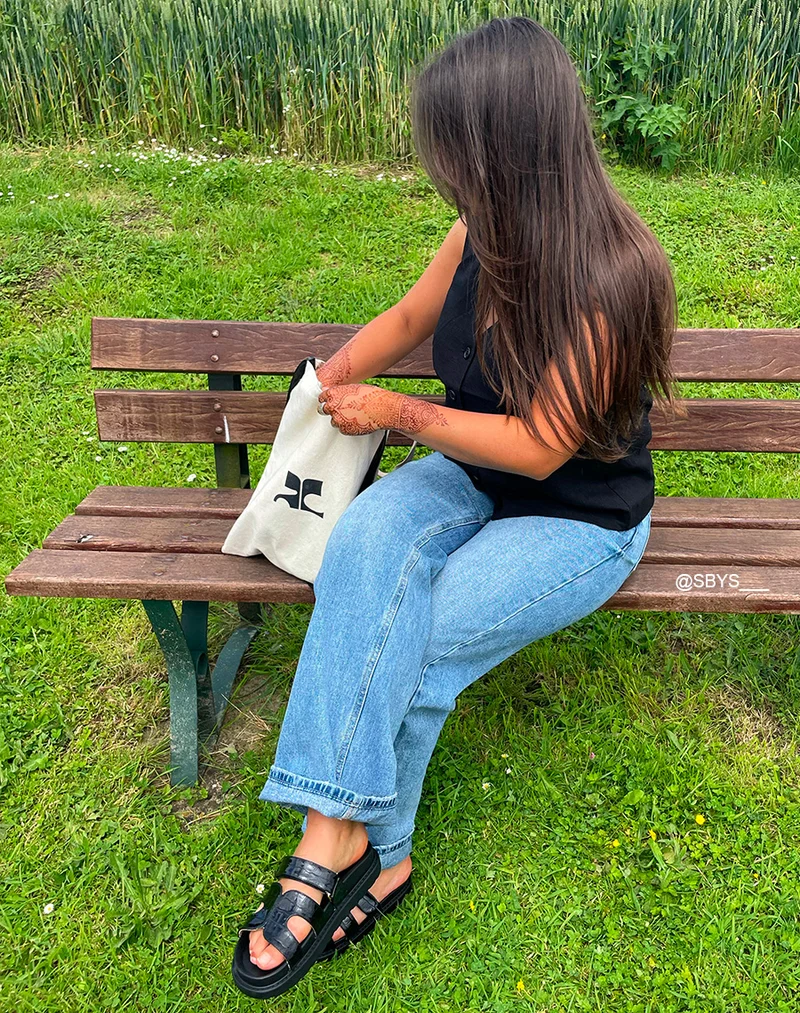 Mules Femme Noires Effet Croco Plateforme Chic avec Lanière Scratch