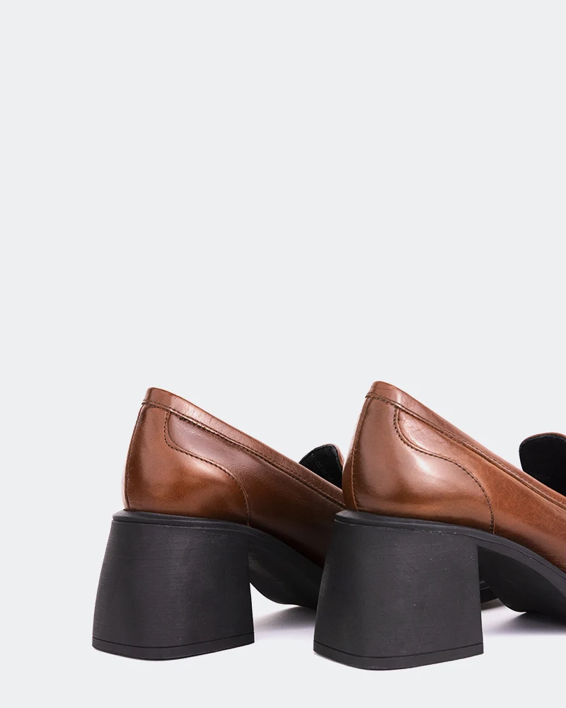 Station Chestnut Leather