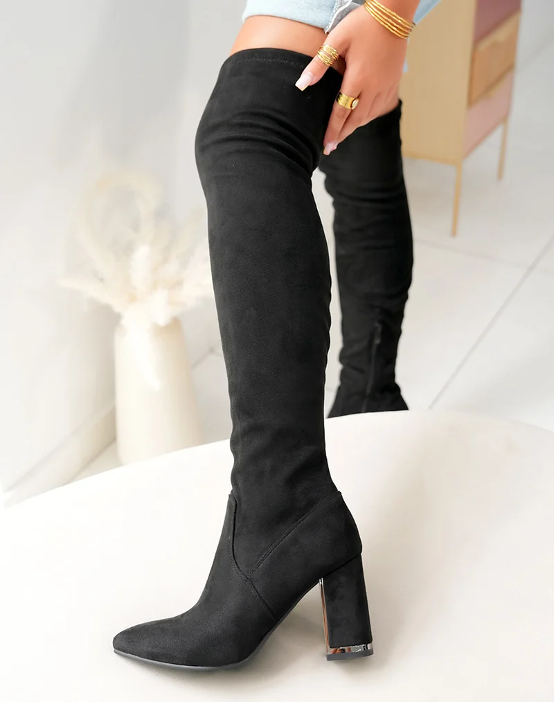 Cuissardes noires en suédine à talon avec détail argenté pour femme