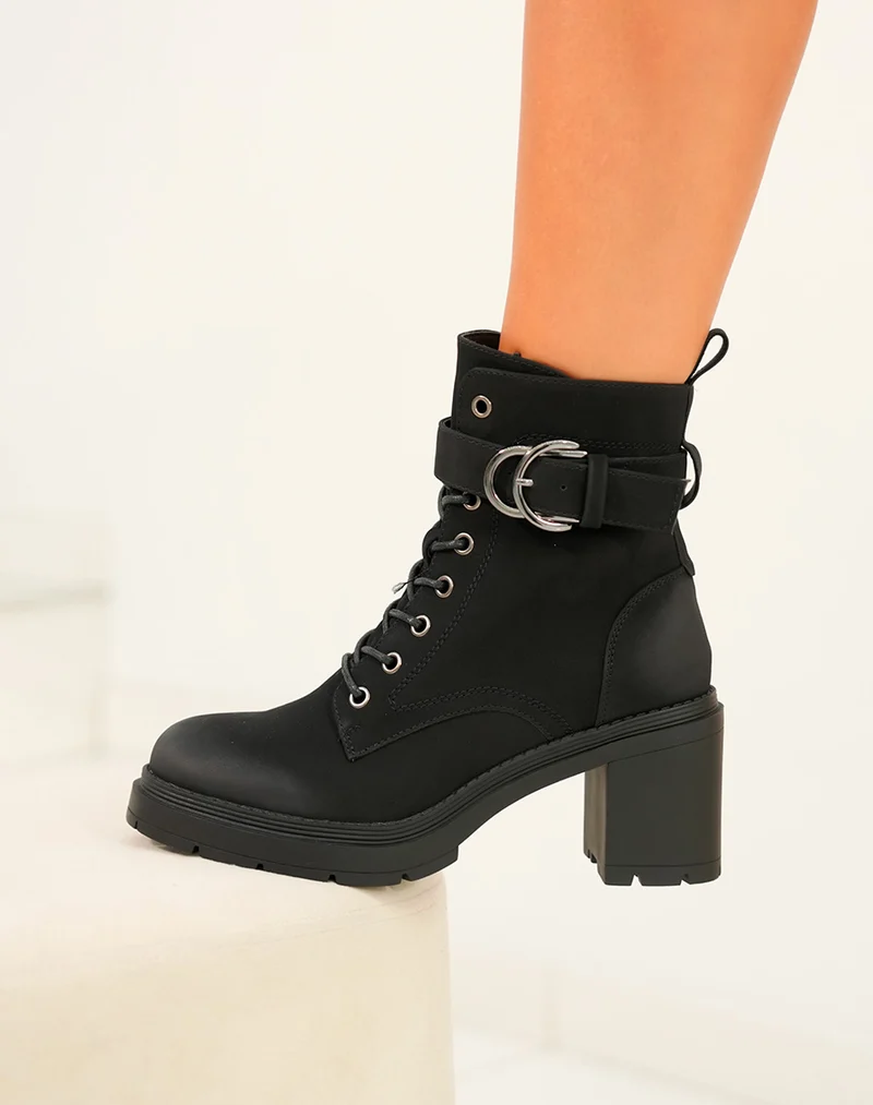 Bottines à Talon en Suédine Noires : Le Coup de Cœur Élégant de l'Hiver