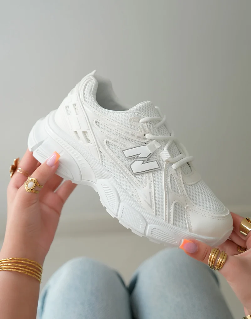 Baskets Femme Blanches et Gris Clair