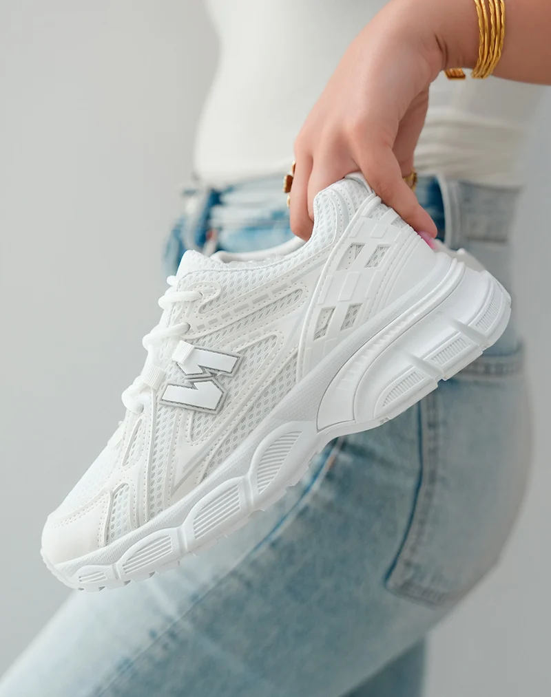 Baskets Femme Blanches et Gris Clair