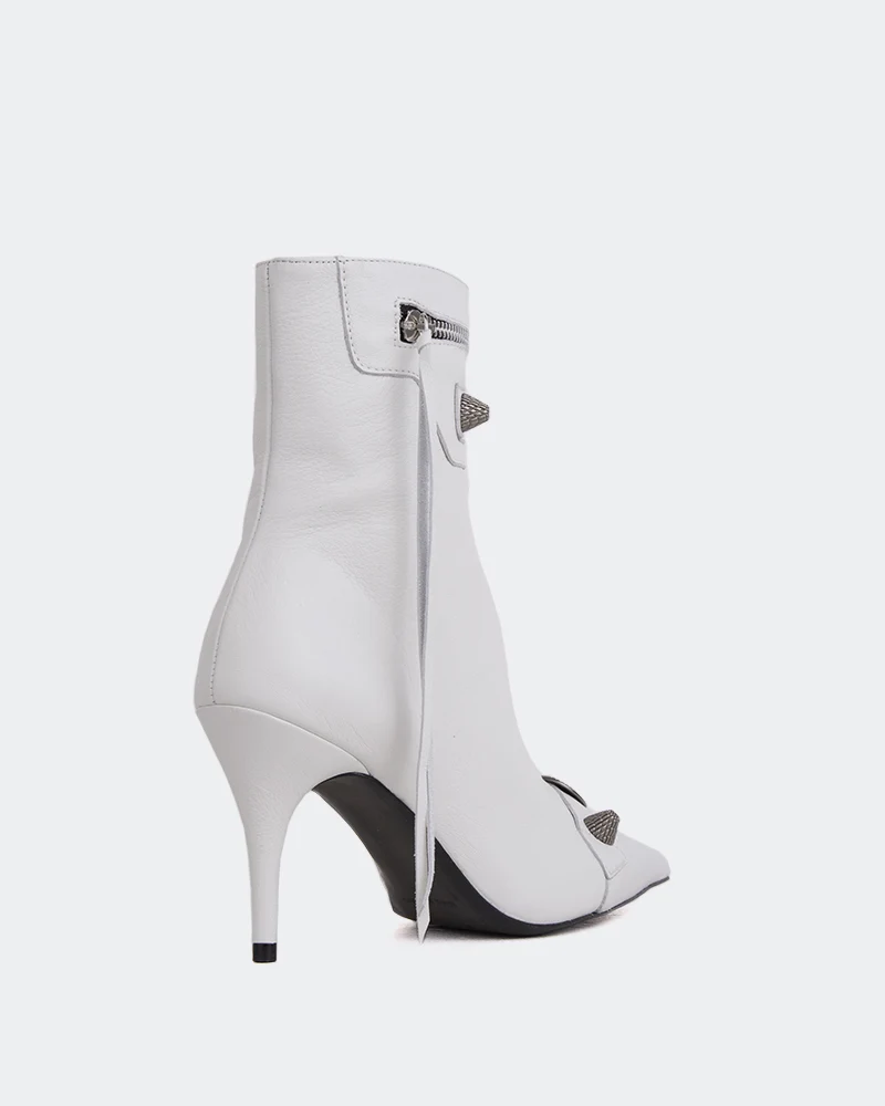 Minaj White Leather