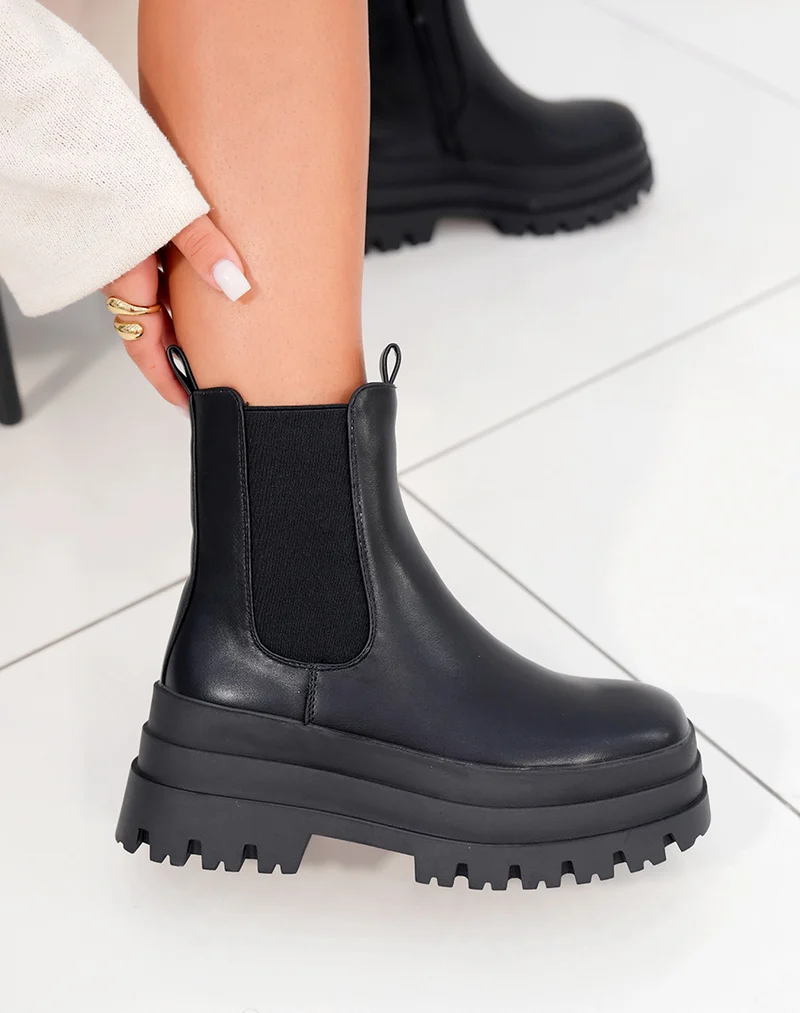 Bottines femme noires style Chelsea avec triple plateforme et semelle crantée