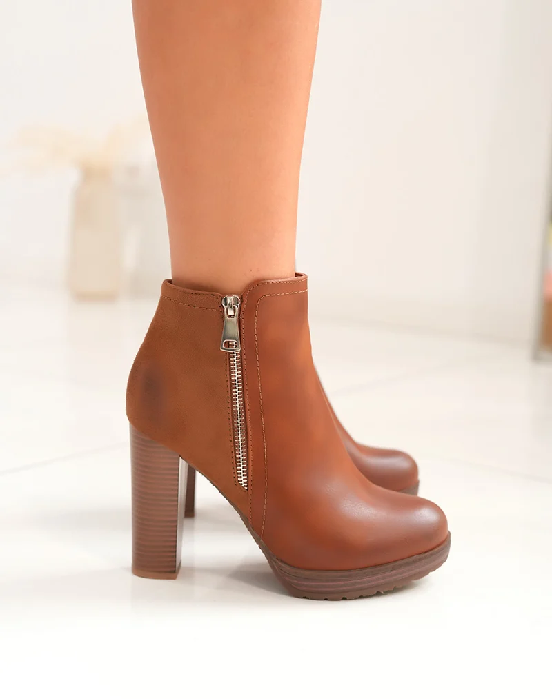 Bottines à talons camel bi matières