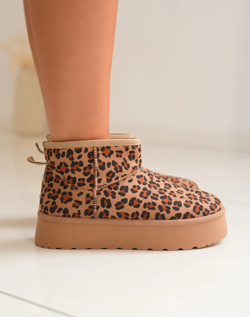 Bottines femme léopard tendance avec grosse plateforme et intérieur fourré