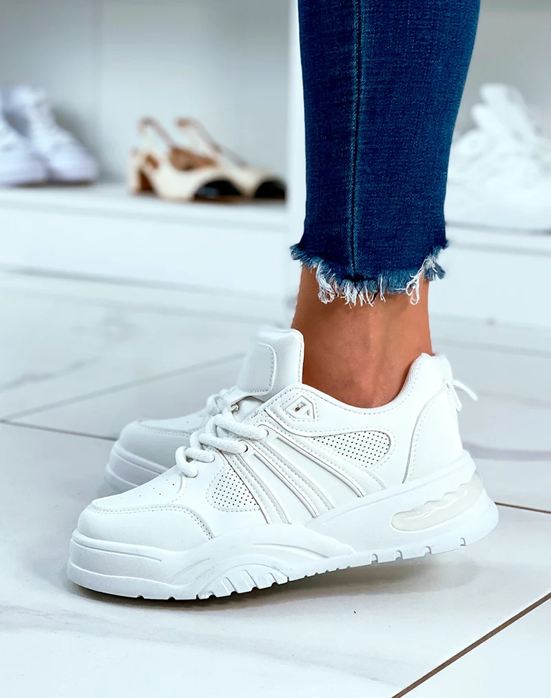 Baskets à empiècement blanches pour femmes