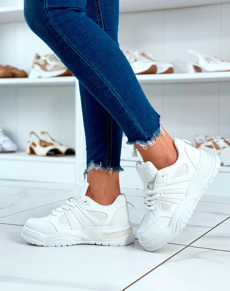 Baskets à empiècement blanches pour femmes