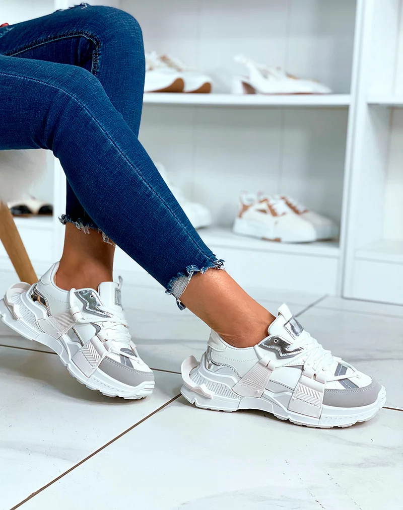 Baskets à empiècement blanches pour femmes
