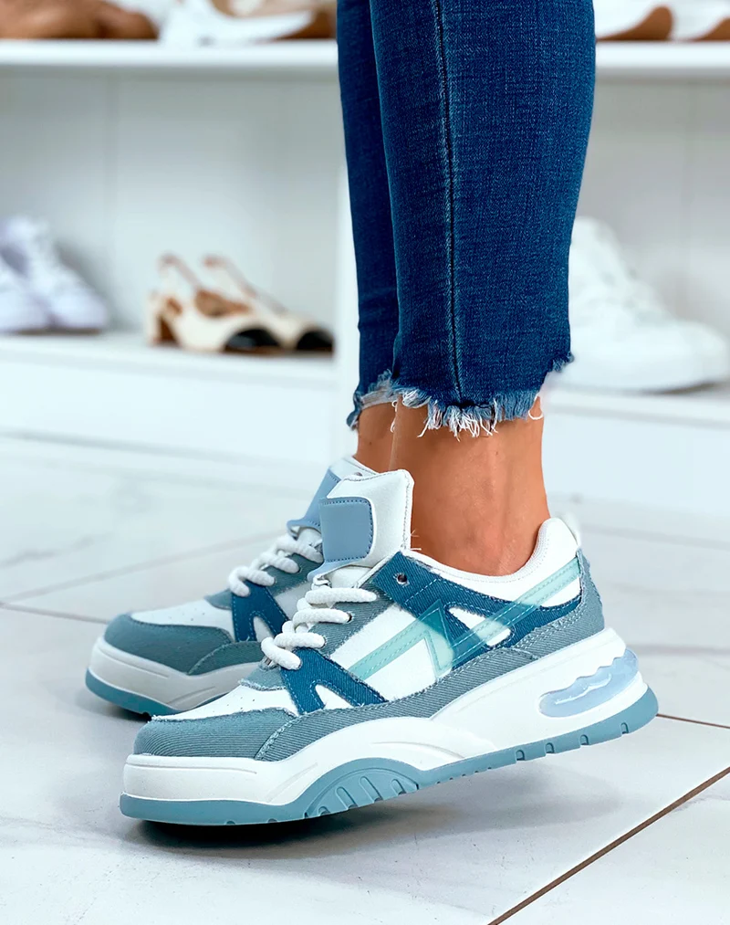 Baskets bi-couleur jeans et blanches à motif et à lacets effet corde
