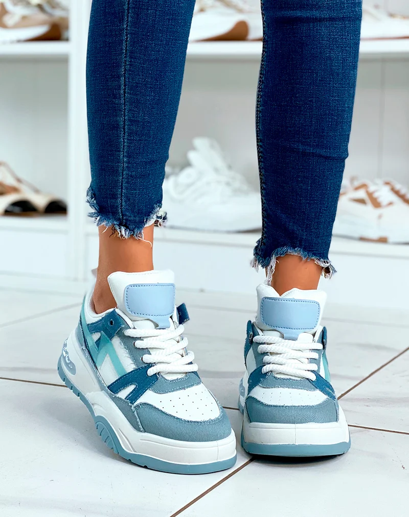 Baskets bi-couleur jeans et blanches à motif et à lacets effet corde