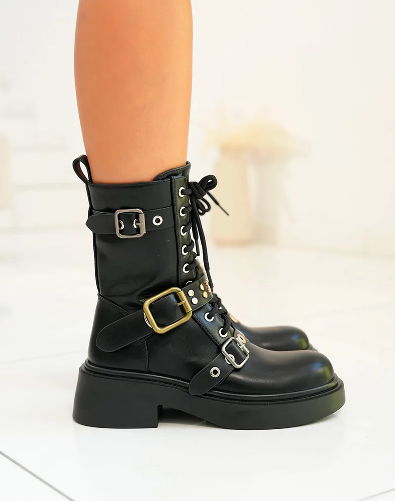 Bottines femme à lacets avec sangles et détails dorés bout rond et talon
