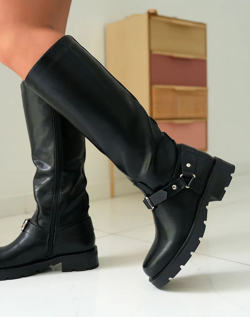 Bottes Noires à Semelle Crantée pour Femme