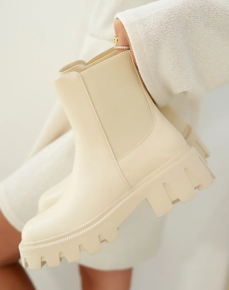 Bottines Montantes Beige Avec Large Élastique