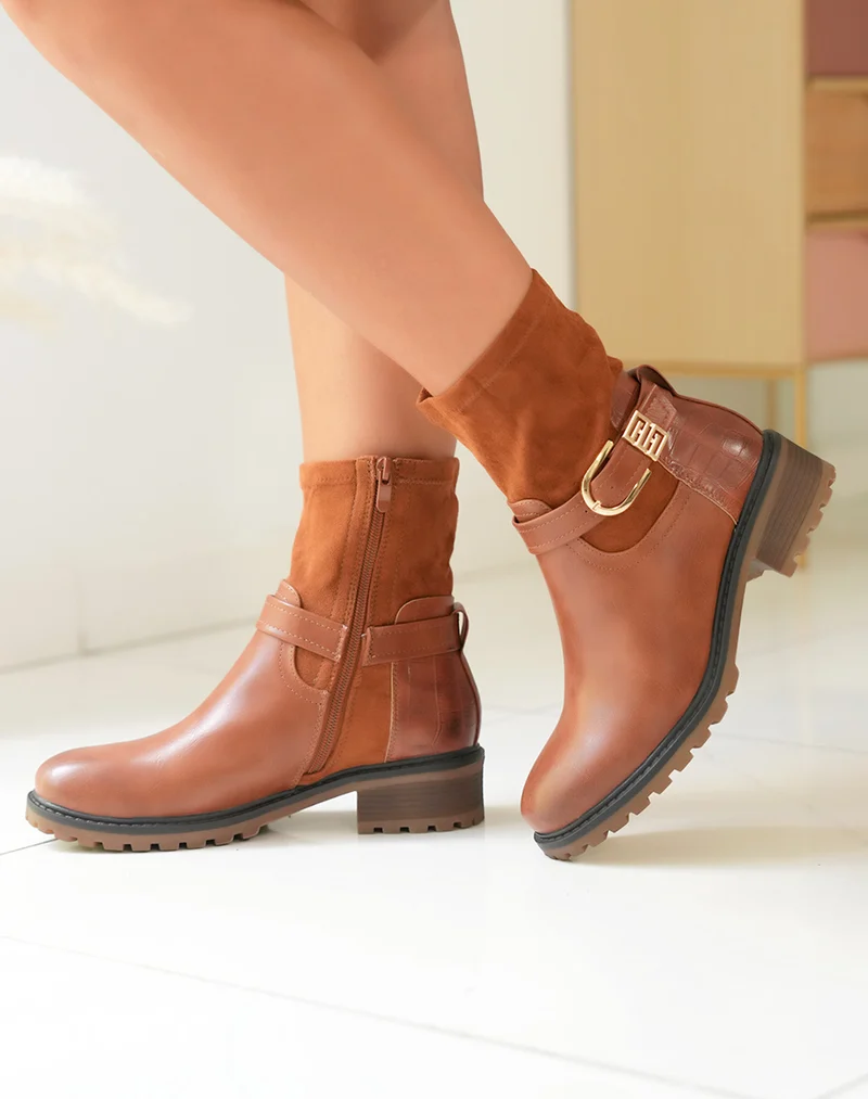 Bottines camel en multi-matière à détails dorés pour femmes