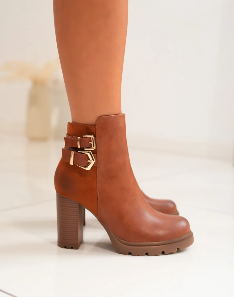 Bottines Camel Bi-Matière : La Polyvalence au Quotidien