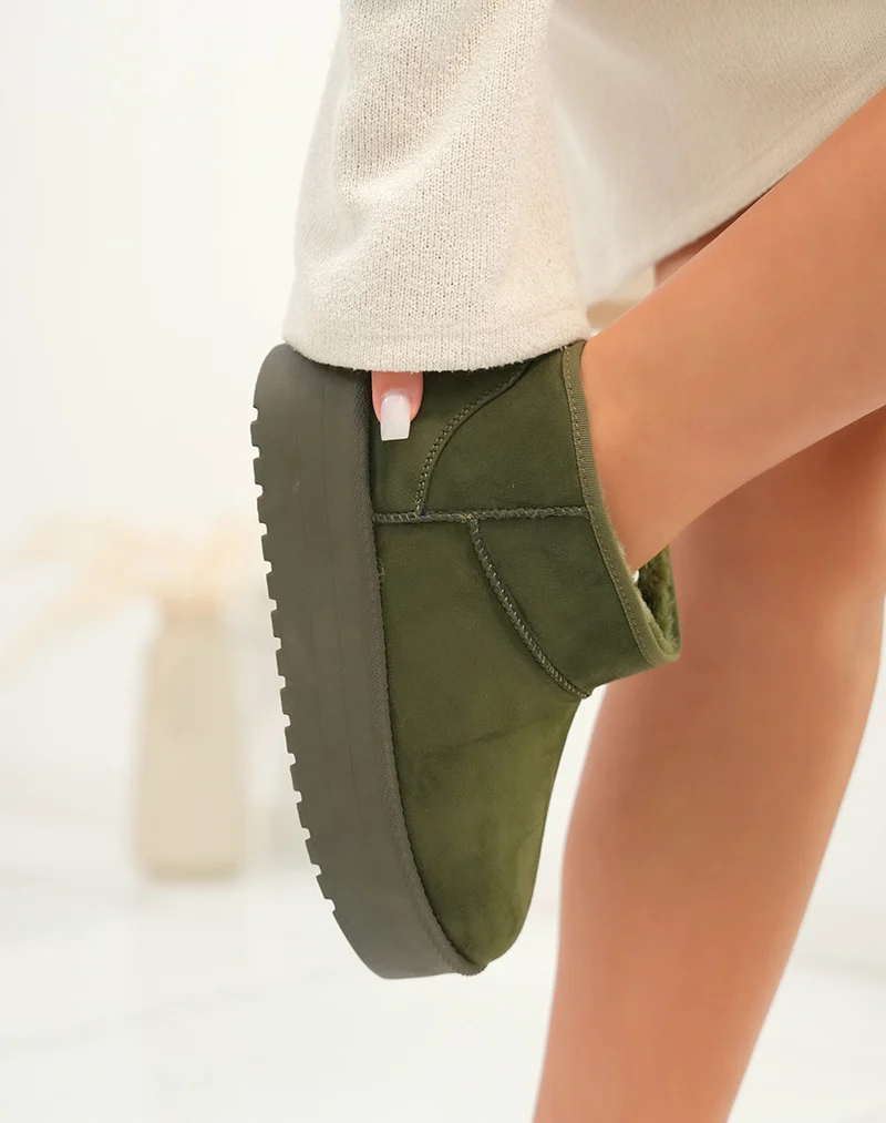 Bottines kaki à plateforme fourrées en suédine