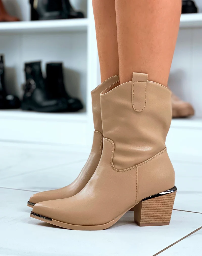 BOTTINES BEIGES STYLE SANTIAGS AVEC DÉTAIL ARGENTÉE