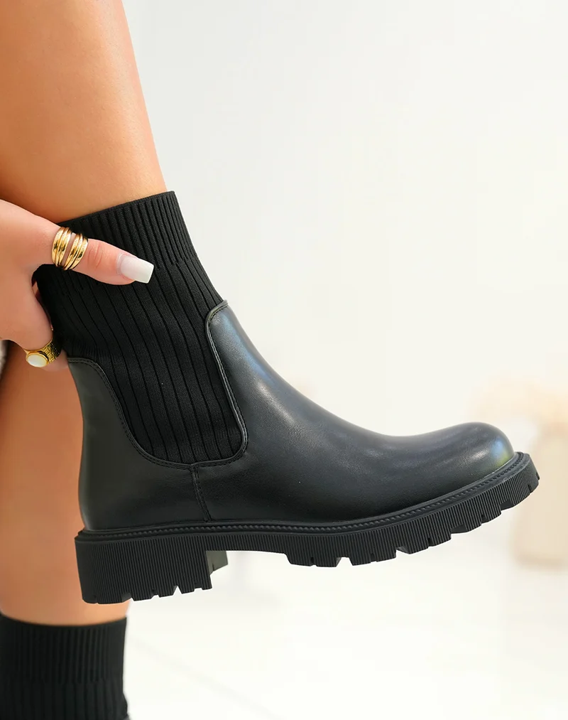 Bottines chelsea bicolores effet chaussette - L'élégance au pied pour chaque femme