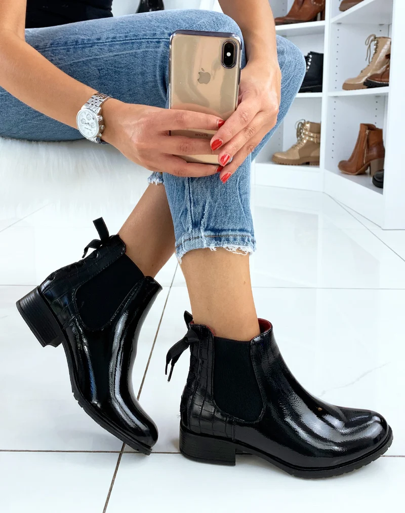 Bottines basses vernies noires