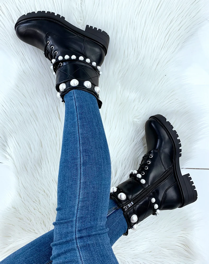 Bottines montantes noires