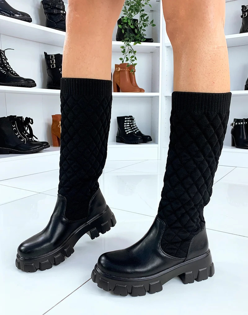 Bottes noires effet matelassé