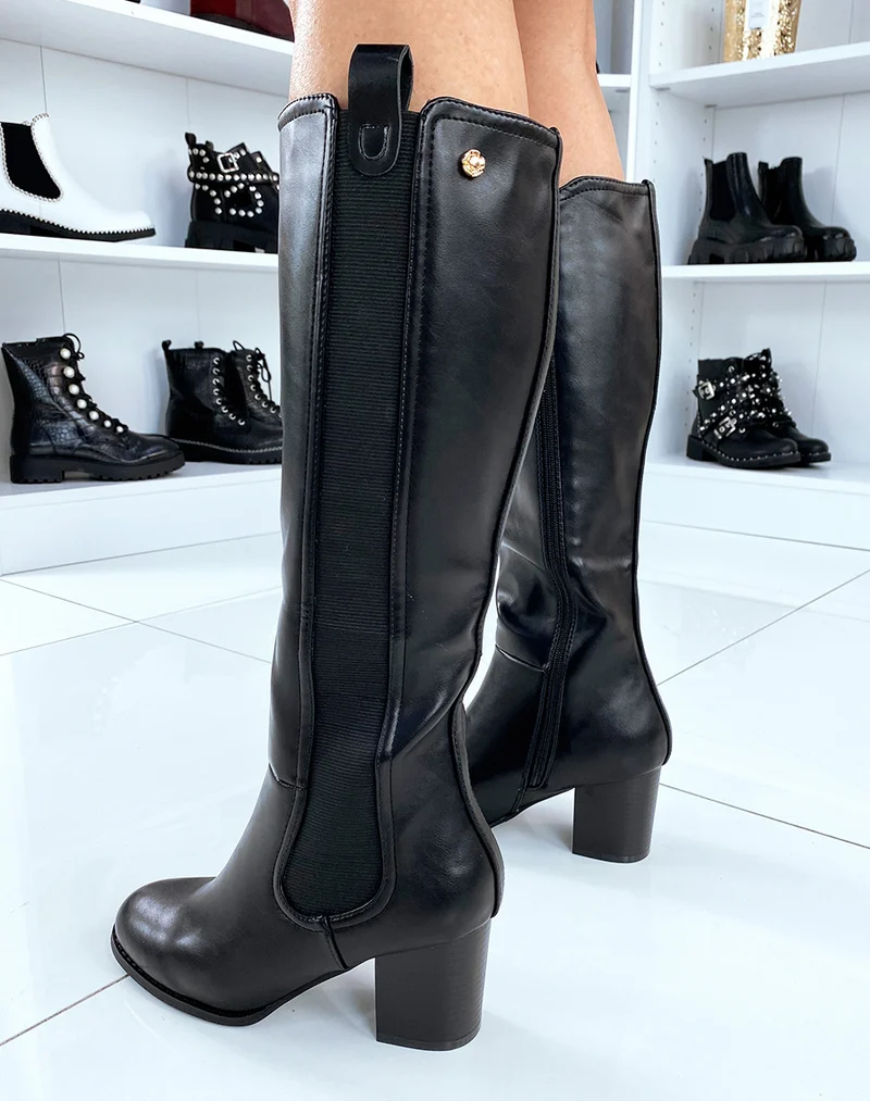 Bottes hautes noires à talon haut