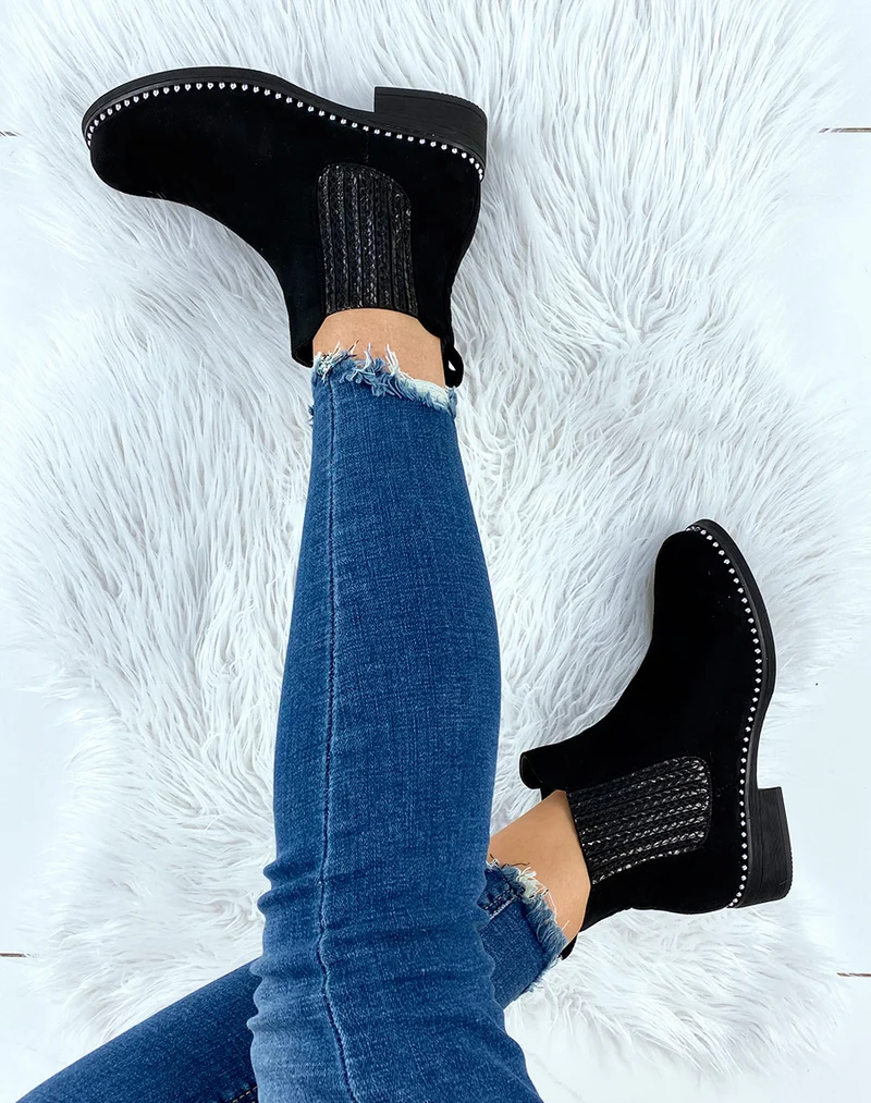 Chelsea boots en suédine noires ornées de perles dorées
