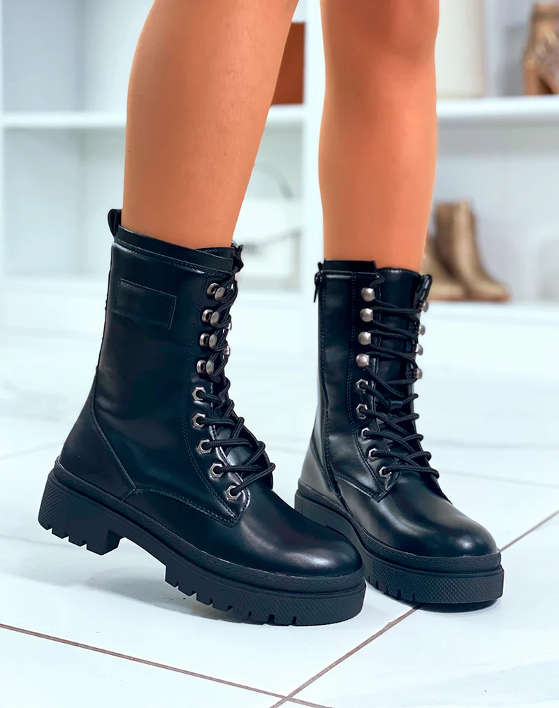 BOTTINES MONTANTES NOIRES LISSE ? LACETS AVEC SEMELLE CRANT?E