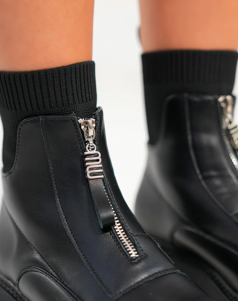Bottines femme noires effet chaussettes avec fermeture zippée et semelle crantée