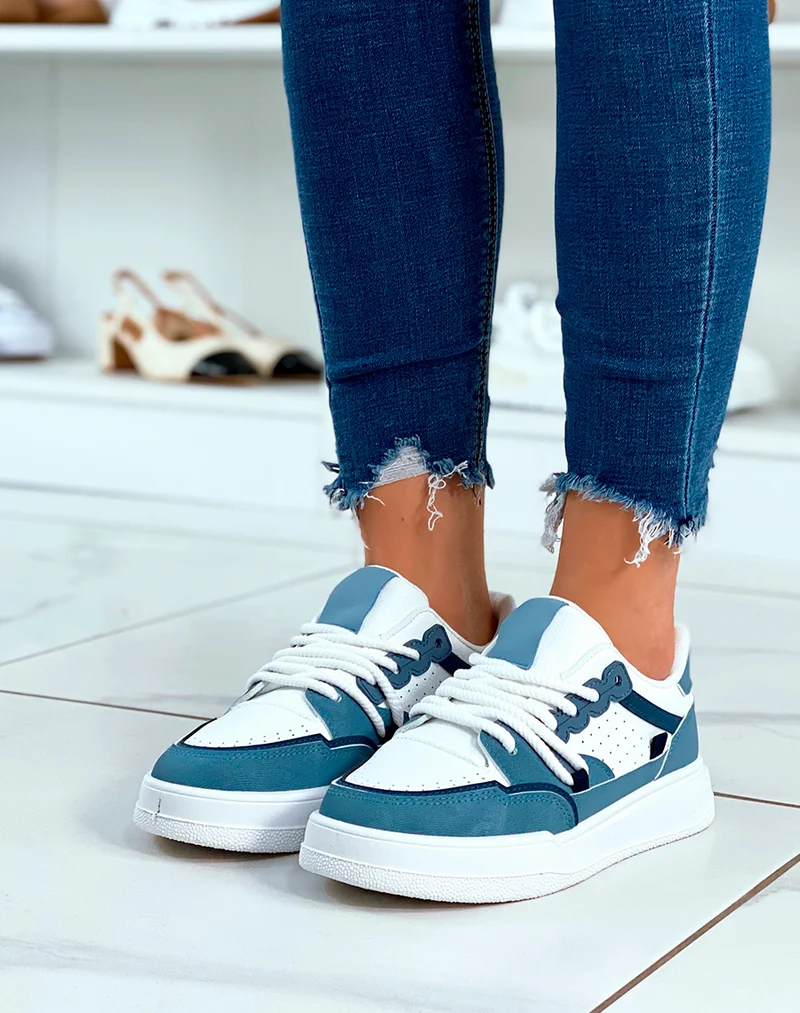 BASKETS BASSES BLEUES TENDANCES ? LACET ?PAIS