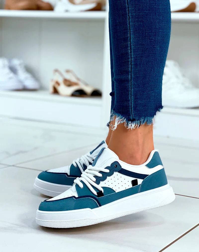 BASKETS BASSES BLEUES TENDANCES ? LACET ?PAIS