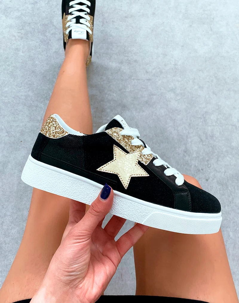 Baskets femme noires à lacets à détail étoile dorée et paillettes